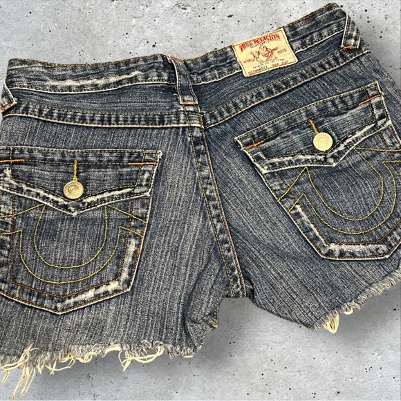 Pants - Y2K Women’s True Religion Short Shorts